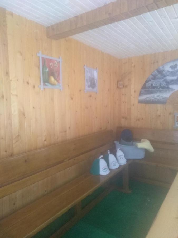 Ferienwohnung Карпатські Ночі Чан На Території Jaremtsche Exterior foto