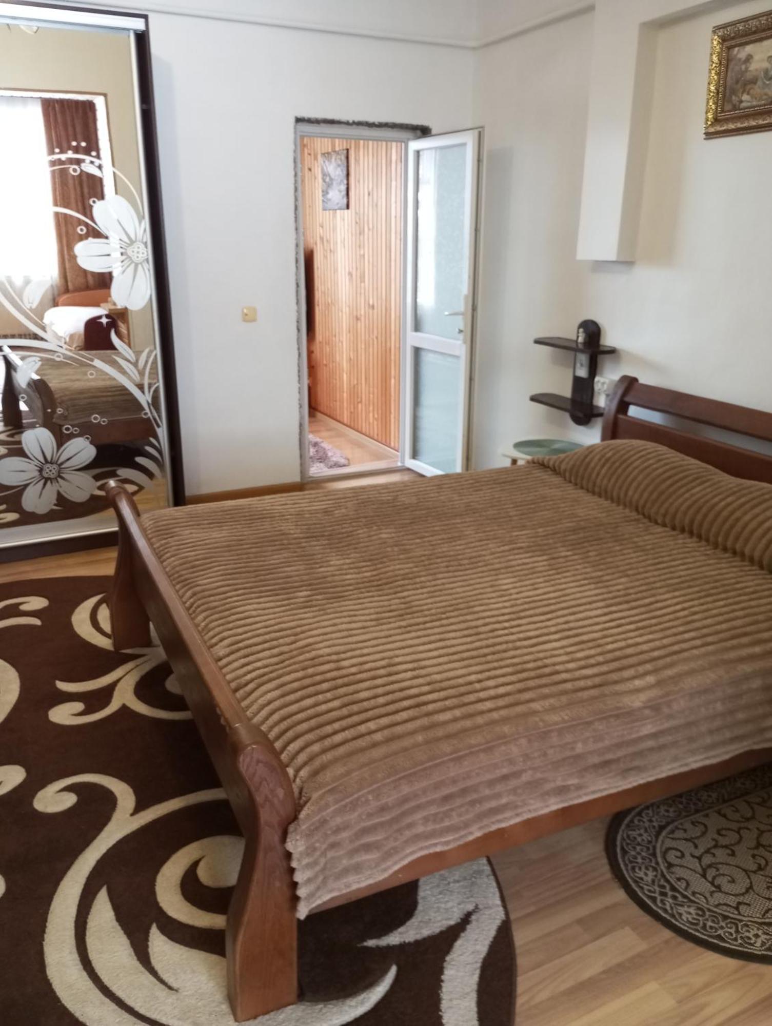 Ferienwohnung Карпатські Ночі Чан На Території Jaremtsche Exterior foto